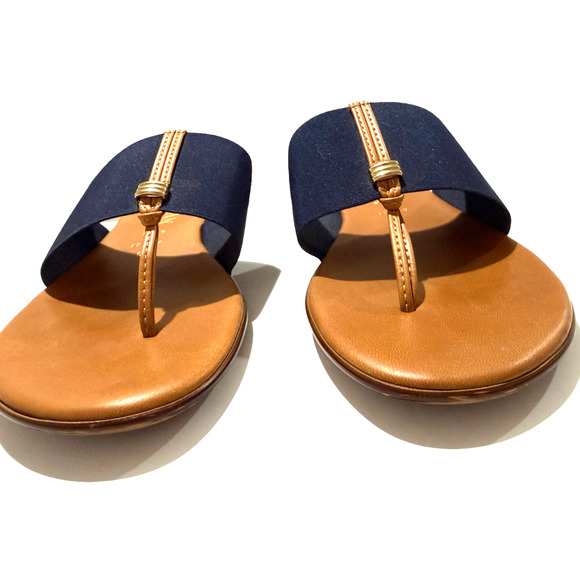 Italian Shoemakers Navy Blue Elastic Stretch Thong Sandals Gold Ring Size 9 Made - Picture 3 of 8
